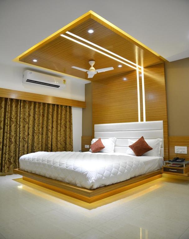 Hotel Corona Bharuch Pokoj fotografie